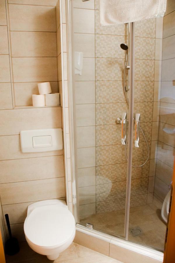 Csikar Csarda Es Panzio Hotel Koszeg Bagian luar foto