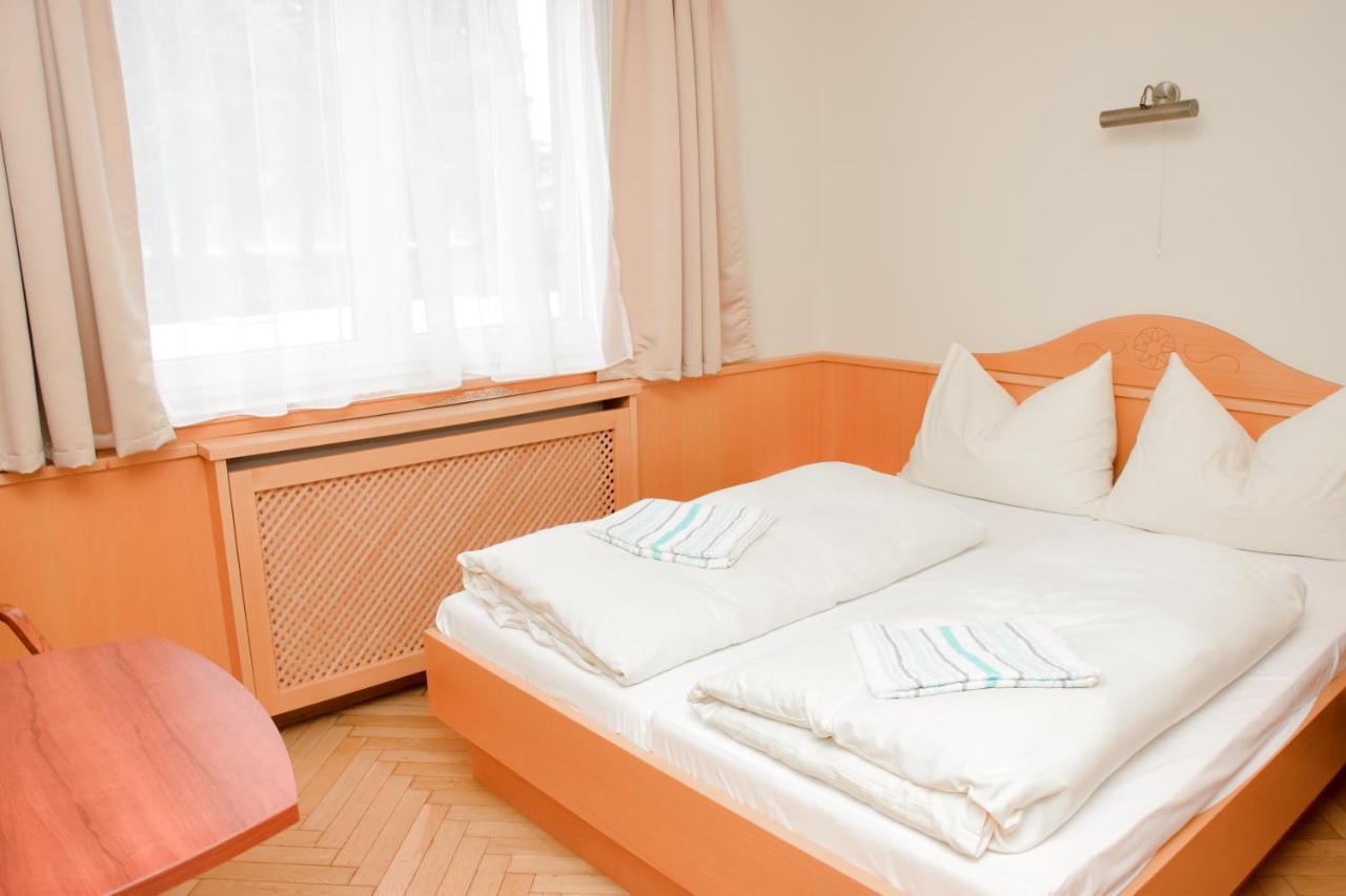 Csikar Csarda Es Panzio Hotel Koszeg Bagian luar foto