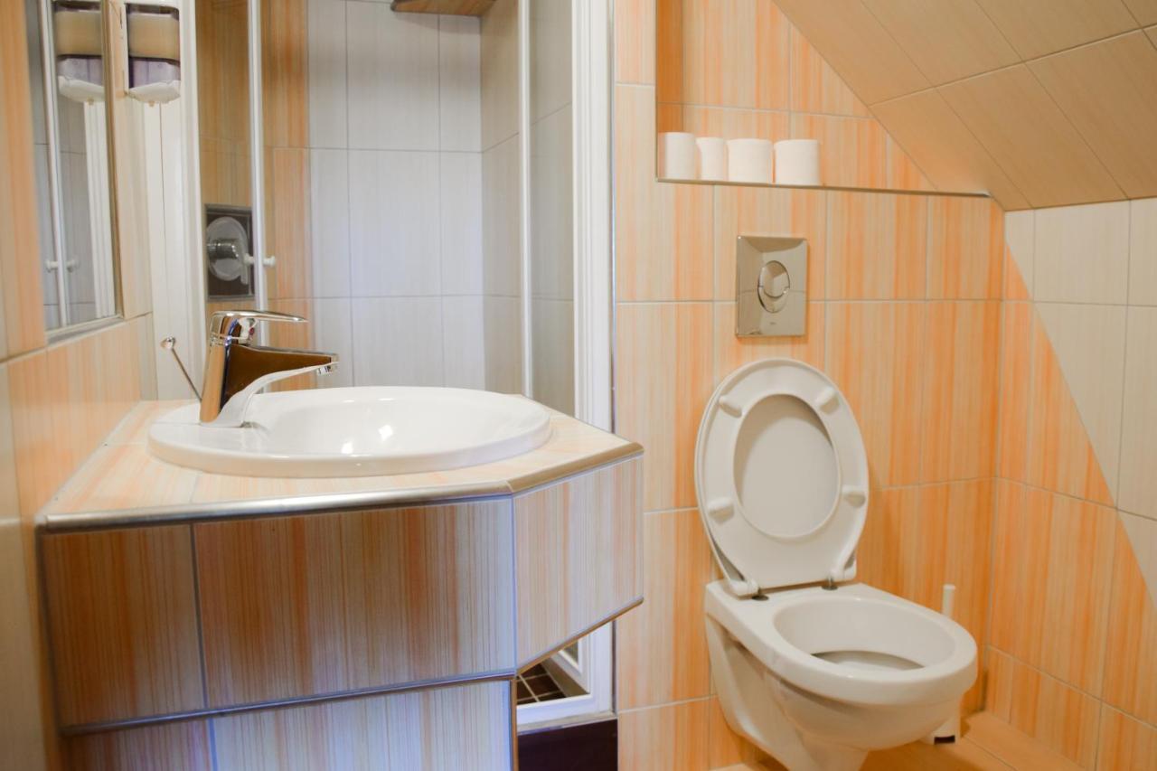 Csikar Csarda Es Panzio Hotel Koszeg Bagian luar foto